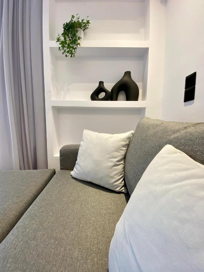 Kalivia Thorikou Seafront Apartment By C2C Architects מראה חיצוני תמונה